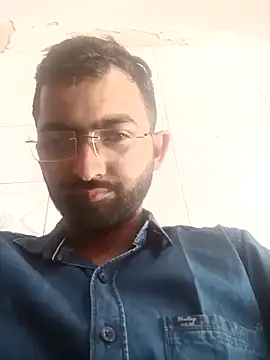 Snapshot of sagarghai07 chatting on 03/13/26, 04:06 sagarghai07 online show from 03/13/26, 04:06