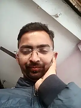 sagarghai07 online show from 11/20/25, 10:27