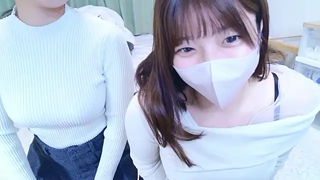 HaruruHappy online show from 11/17/25, 01:48