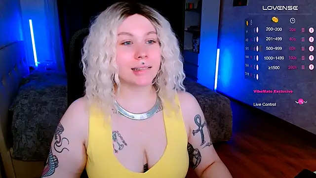 Blueberry-baby online show from 11/30/25, 08:42