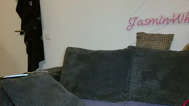 Jasmin-White online show from 03/24/26, 05:35