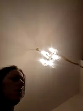 Snapshot of Jasmin-White chatting on 02/28/25, 09:23 Jasmin-White online show from 02/28/25, 09:23