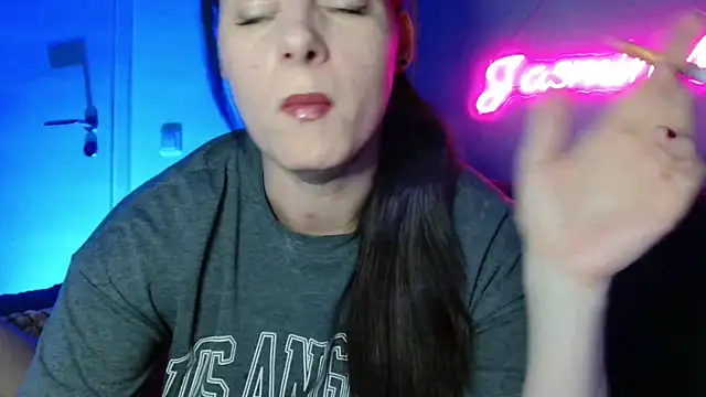 Jasmin-White online show from 03/29/26, 08:32