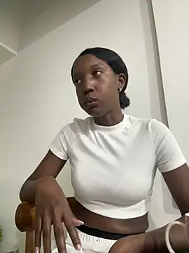FiorelaLenin online show from 04/15/26, 11:05