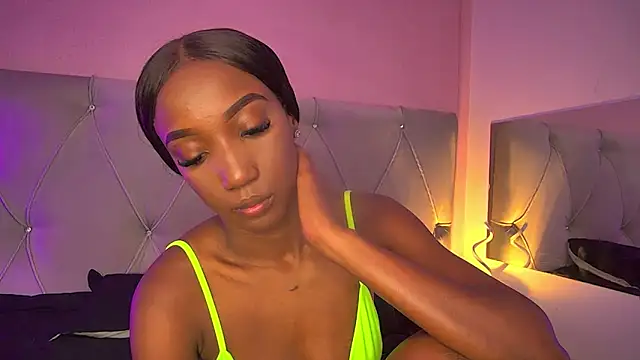 FiorelaLenin online show from 05/15/26, 12:36