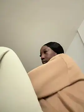 FiorelaLenin online show from 02/15/26, 11:20