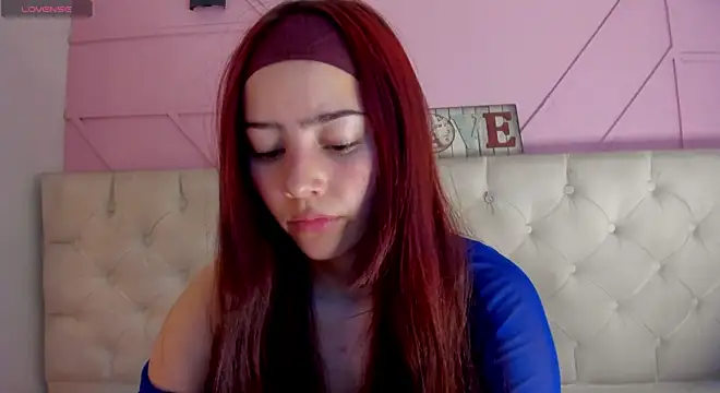 Alejita699 online show from 04/09/26, 07:09