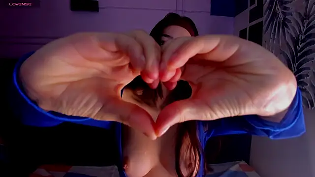 Alejita699 online show from 11/29/25, 12:38