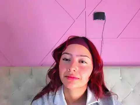 Alejita699 online show from 04/03/26, 07:09