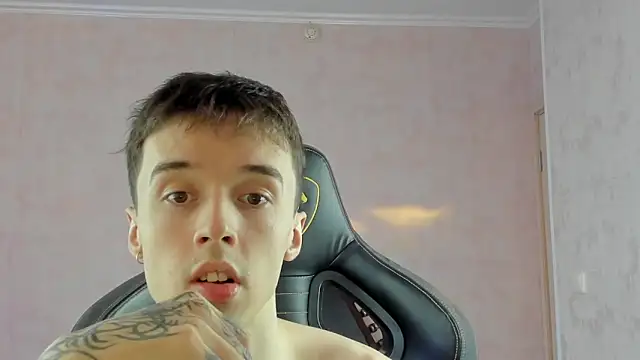 MasonWarholl online show from 03/27/26, 03:24