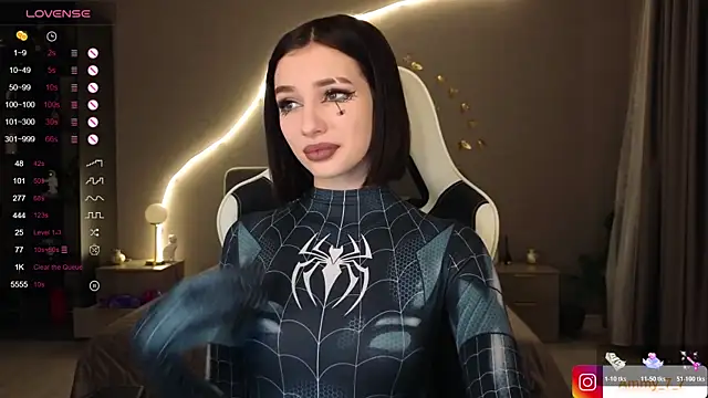 Snapshot of ammy_cummy chatting on 10/31/25, 03:25 ammy cummy online show from 10/31/25, 03:25