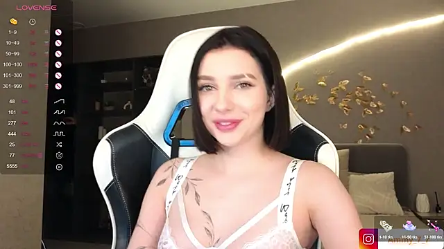 Snapshot of ammy_cummy chatting on 11/27/25, 09:32 ammy cummy online show from 11/27/25, 09:32