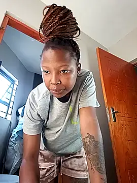 Mayo01  online show from 10/22/25, 05:51