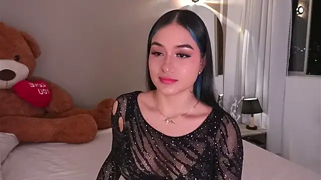 AnnyHizzle online show from 11/13/25, 01:42