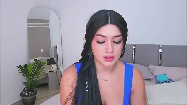 AnnyHizzle online show from 09/12/25, 02:06