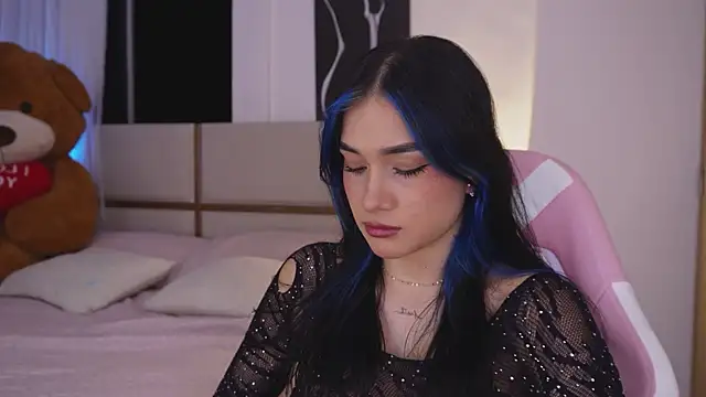 AnnyHizzle online show from 05/09/26, 12:25