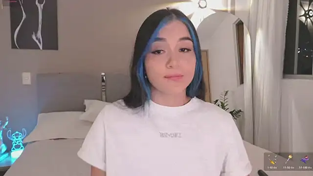 AnnyHizzle online show from 12/17/25, 02:16