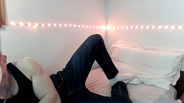 Alexx Fit023 online show from 02/02/25, 12:46