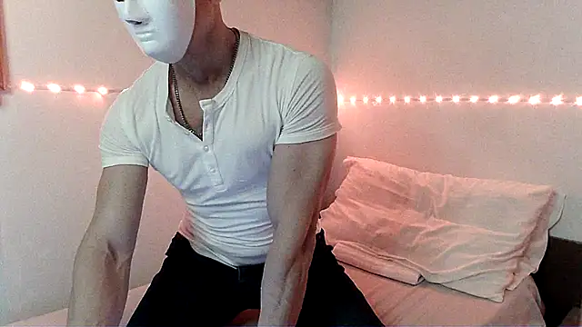 Alexx Fit023 online show from 12/31/24, 09:06