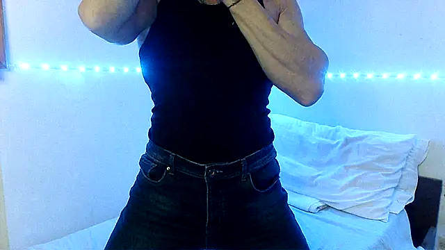 Alexx Fit023 online show from 12/22/24, 04:17