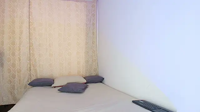 Tinny and Candy online show from 02/12/26, 07:02