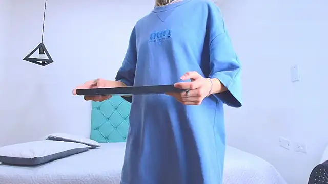 Tinny and Candy online show from 03/14/25, 01:13