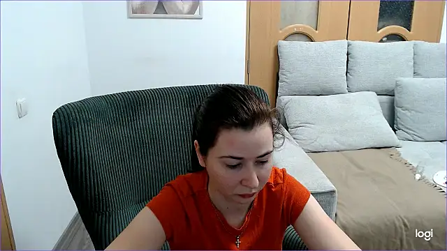 Snapshot of VioletaFlower7 chatting on 03/14/26, 09:37 VioletaFlower7 online show from 03/14/26, 09:37