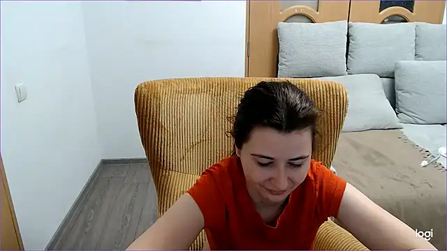 Snapshot of VioletaFlower7 chatting on 03/18/26, 09:26 VioletaFlower7 online show from 03/18/26, 09:26