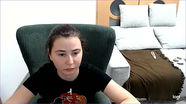 VioletaFlower7 online show from 12/13/25, 08:04