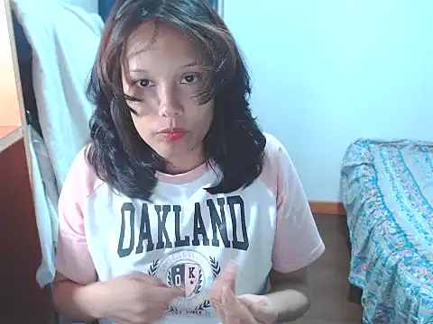 home vlak online show from 04/16/26, 12:44