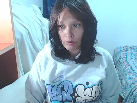 home vlak online show from 04/17/26, 08:55