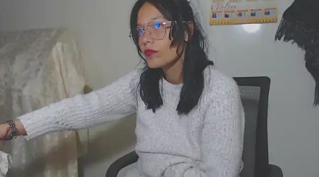 home vlak online show from 03/10/25, 11:55