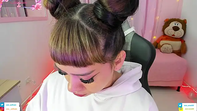 zoesullivan online show from 11/07/25, 09:58