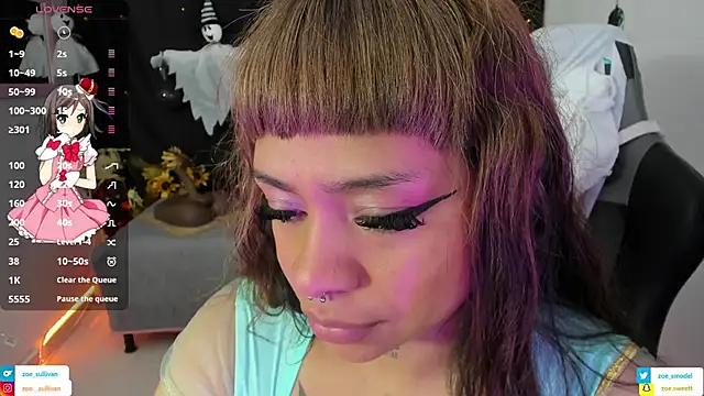 zoesullivan online show from 10/24/25, 09:41