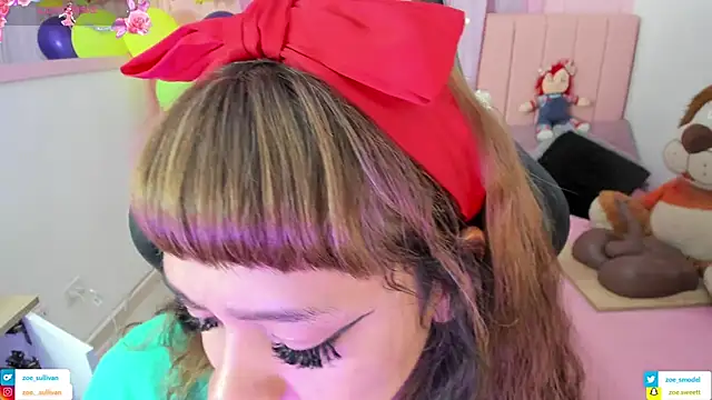 zoesullivan online show from 11/13/25, 09:57