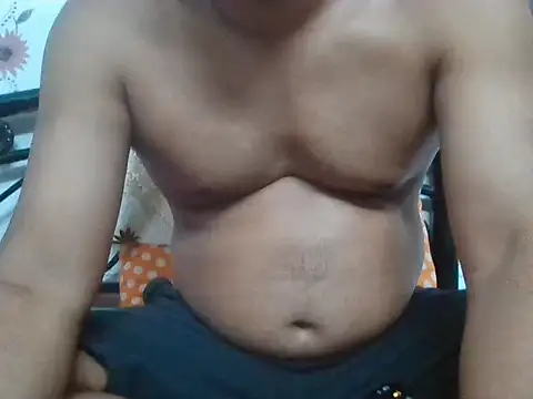 Snapshot of indianbull3684 chatting on 10/18/25, 03:36 indianbull3684 online show from 10/18/25, 03:36