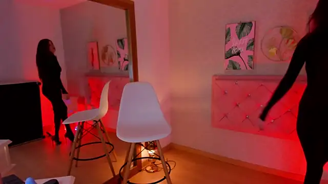 Snapshot of Ginger_Violetta_ chatting on 02/08/25, 07:59 Ginger Violetta online show from 02/08/25, 07:59