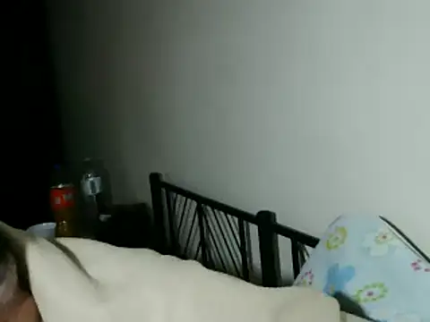 Snapshot of 100Tauros chatting on 10/30/25, 10:50 100Tauros online show from 10/30/25, 10:50