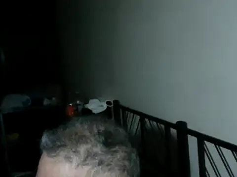 Snapshot of 100Tauros chatting on 11/16/25, 06:12 100Tauros online show from 11/16/25, 06:12