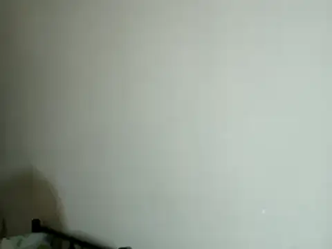 Snapshot of 100Tauros chatting on 11/21/25, 11:31 100Tauros online show from 11/21/25, 11:31