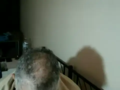 Snapshot of 100Tauros chatting on 11/29/25, 11:21 100Tauros online show from 11/29/25, 11:21