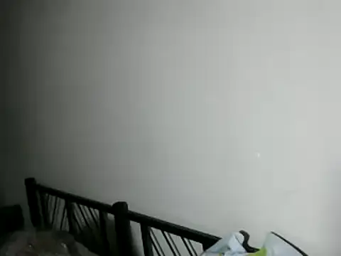 Snapshot of 100Tauros chatting on 11/02/25, 03:22 100Tauros online show from 11/02/25, 03:22