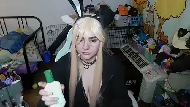 mochi rainbow online show from 04/11/26, 01:02