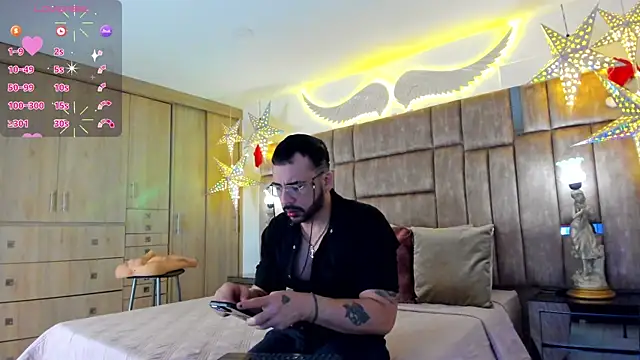 Snapshot of petterwilly1 chatting on 11/29/25, 03:12 petterwilly1 online show from 11/29/25, 03:12