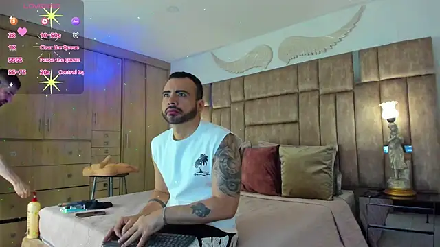 Snapshot of petterwilly1 chatting on 10/18/25, 03:03 petterwilly1 online show from 10/18/25, 03:03