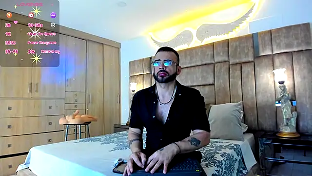 Snapshot of petterwilly1 chatting on 11/07/25, 03:05 petterwilly1 online show from 11/07/25, 03:05