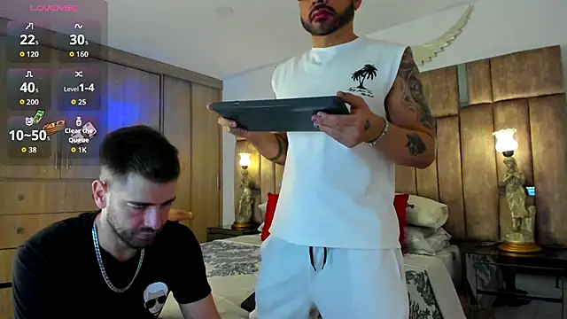 Snapshot of petterwilly1 chatting on 10/10/25, 04:41 petterwilly1 online show from 10/10/25, 04:41