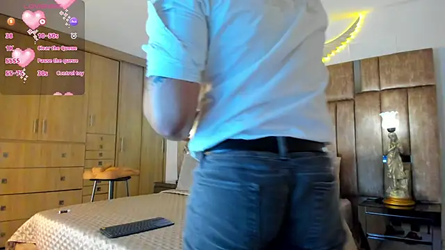 petterwilly1 online show from 03/23/26, 03:12