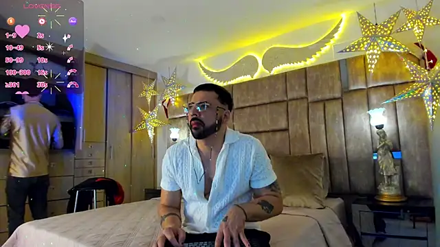 Snapshot of petterwilly1 chatting on 12/22/25, 03:12 petterwilly1 online show from 12/22/25, 03:12