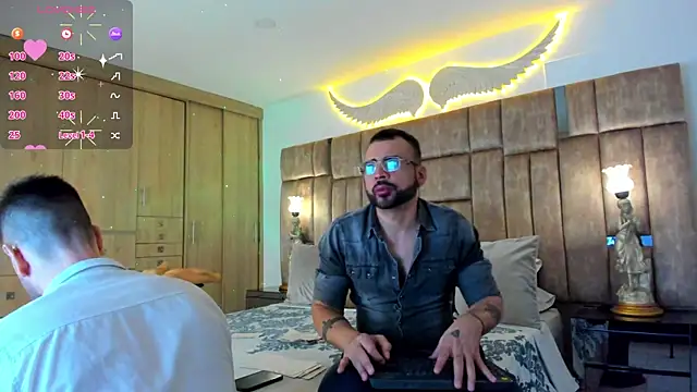 Snapshot of petterwilly1 chatting on 11/06/25, 03:05 petterwilly1 online show from 11/06/25, 03:05